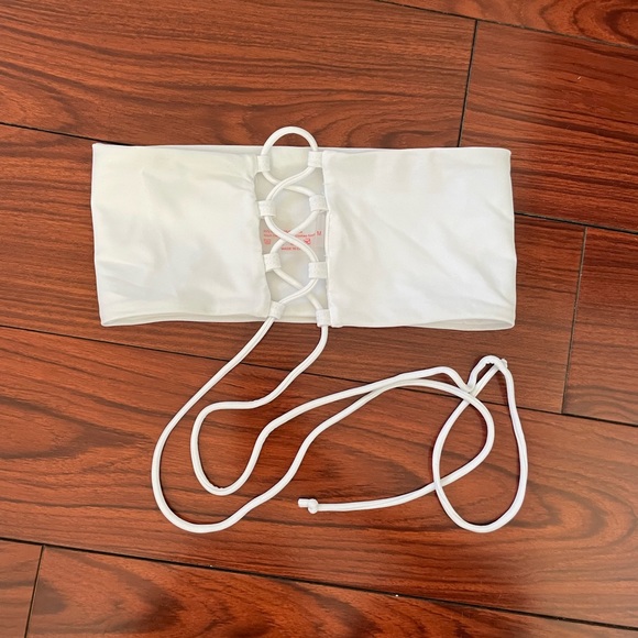 White bandeau swimsuit top with lacing on back - Picture 2 of 3